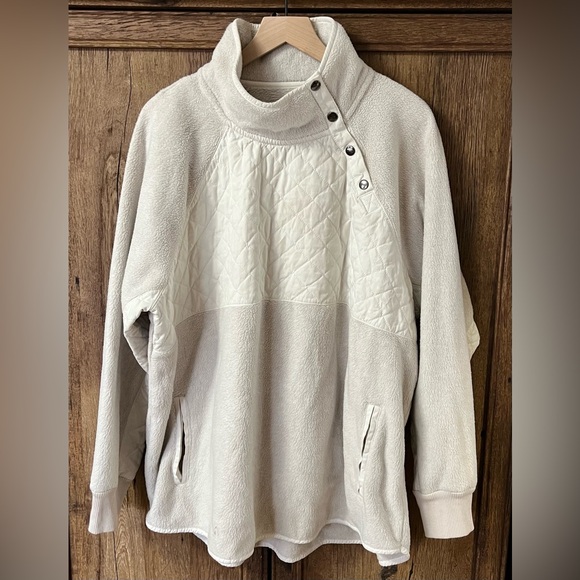 Abercrombie & Fitch Pullover Asymmetrical Snap-Up Quilted Beige Fleece XXL - Picture 2 of 9